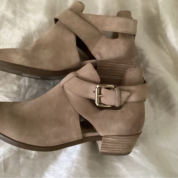 Michael Kors Adam Suede Bootie - Picture 5 of 5